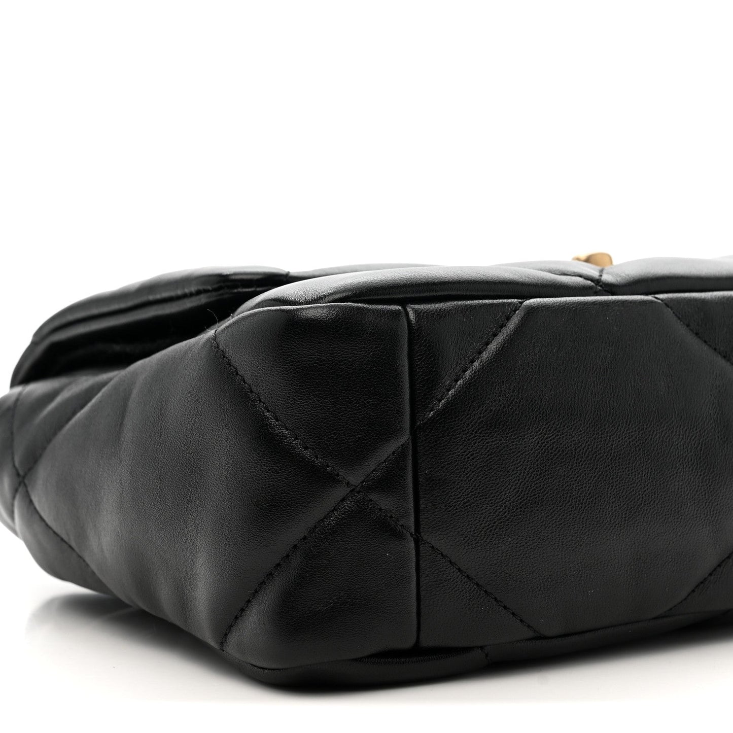 Lambskin Quilted Medium Chanel 19 Flap Black