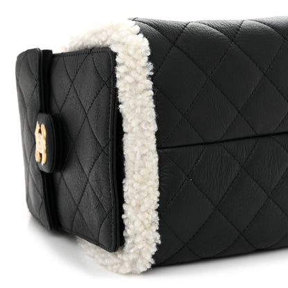 Crumpled Sheepskin Shearling Quilted Small Chanel 25 Handbag Black White