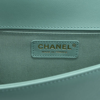 Lambskin Quilted Medium Boy Flap Green