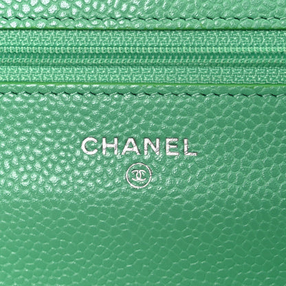 Caviar Chevron Quilted Wallet On Chain WOC Green
