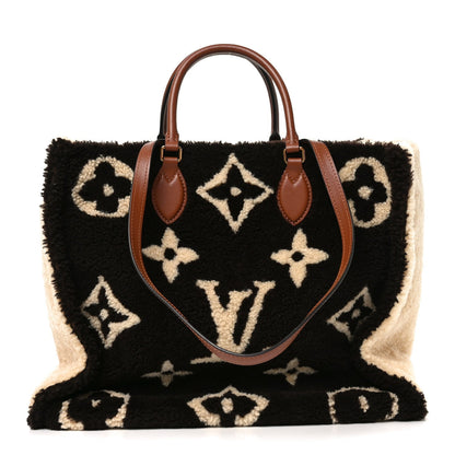 Shearling Monogram Giant Teddy Onthego GM Black White