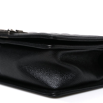 Caviar Quilted Medium Boy Flap Black